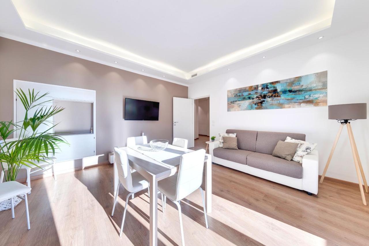 Ariston - Ciclabile Appartamento In Centro Al Mare Con Balcone Sanremo Eksteriør billede